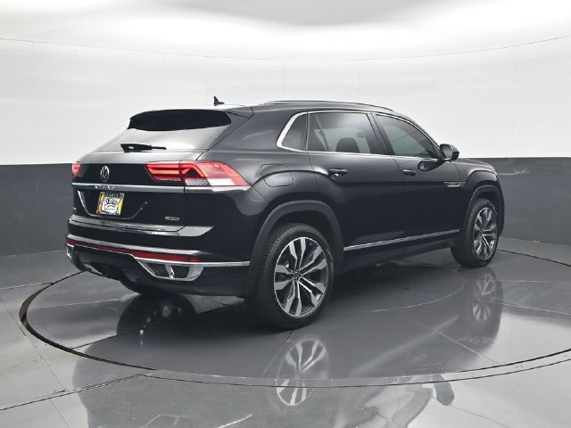 Used 2022 Volkswagen Atlas Cross Sport SEL Premium R-Line w/ Cross Sport MDO Package AWD/4WD image 5