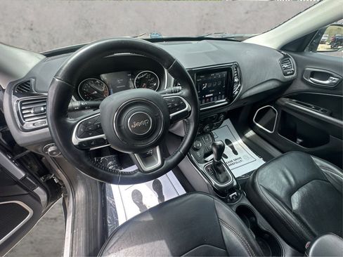 Used 2019 Jeep Compass Limited AWD/4WD image 31
