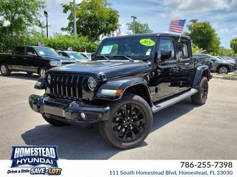 Used 2021 Jeep Gladiator Overland AWD/4WD image 1