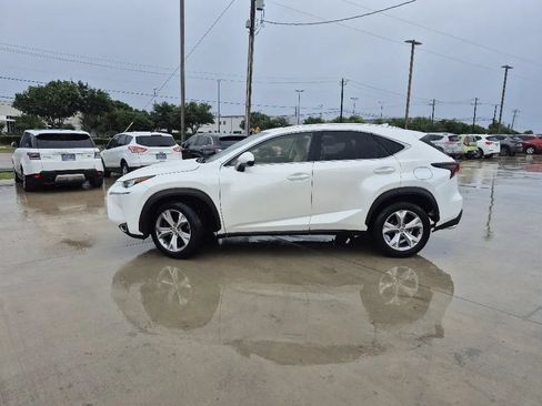 Used 2017 Lexus NX 200t FWD w/ Premium Package image 2