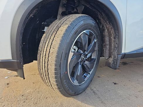 New 2026 Nissan Rogue SV FWD image 35