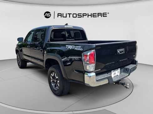 Used 2022 Toyota Tacoma TRD Off-Road RWD image 6