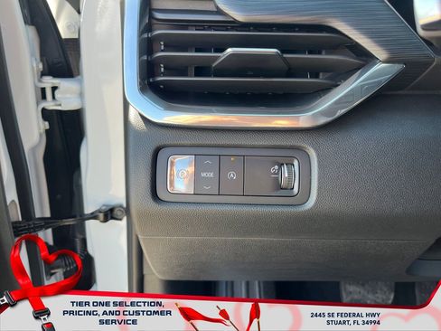 New 2026 GMC Acadia Elevation w/ Elevation Premium Package image 24