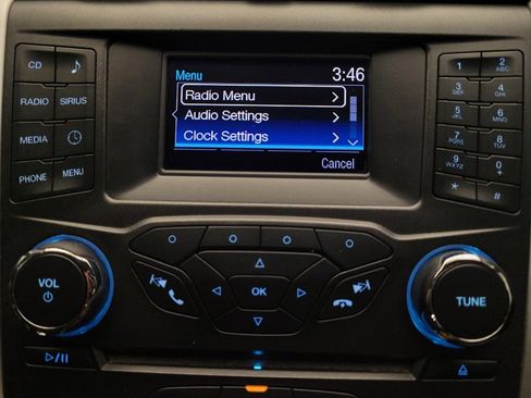 Used 2016 Ford Fusion SE FWD image 25