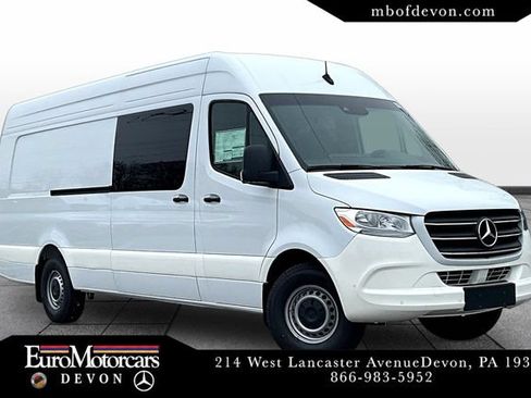 Used 2024 Mercedes-Benz Sprinter 2500 image 1