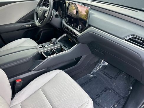 Used 2025 Lexus TX 350 FWD w/ Convenience Package image 30