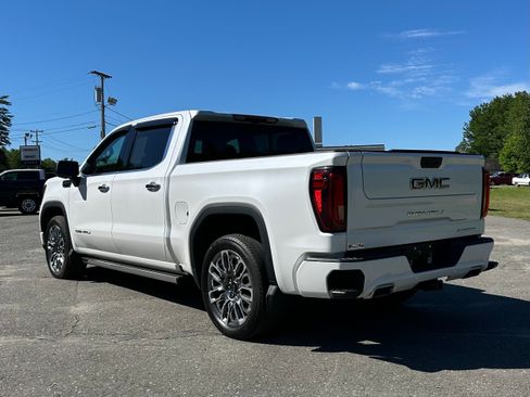 Used 2025 GMC Sierra 1500 Denali Ultimate AWD/4WD image 5