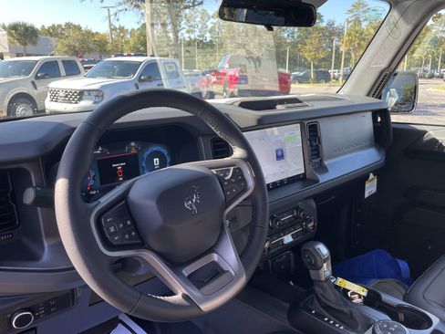 New 2025 Ford Bronco Big Bend image 12