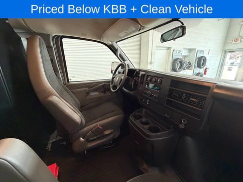 Used 2024 Chevrolet Express 2500 w/ Driver Convenience Package RWD image 20
