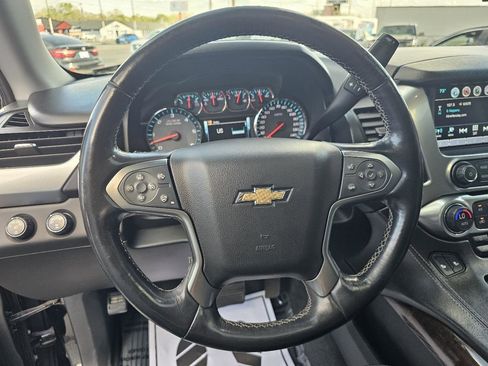 Used 2019 Chevrolet Suburban LT AWD/4WD image 26