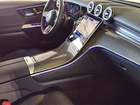 Used 2025 Mercedes-Benz GLC 300 4MATIC image 67