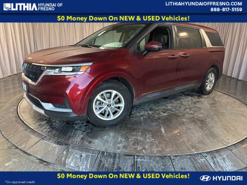 Used 2022 Kia Carnival LX image 1