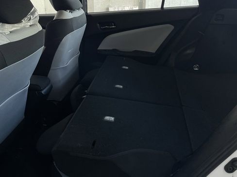 Used 2017 Toyota Prius Two image 18