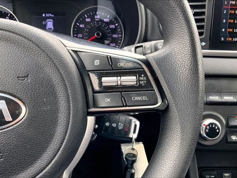 Used 2020 Kia Sportage LX FWD image 24