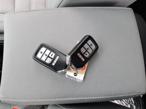 Used 2019 Honda CR-V EX image 38