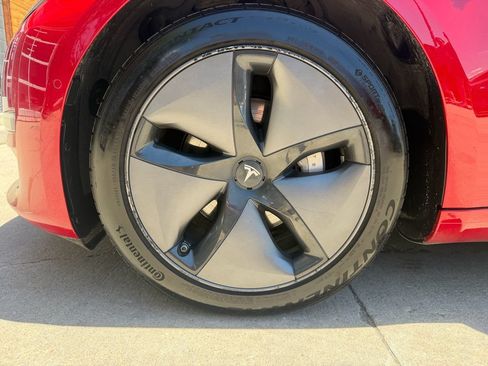 Used 2018 Tesla Model 3 Long Range RWD image 43