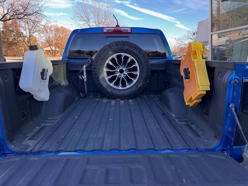 Used 2019 Chevrolet Colorado ZR2 image 16