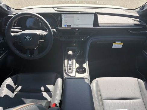 Used 2026 Toyota Crown Limited image 13