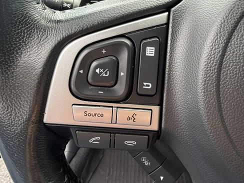 Used 2016 Subaru Outback 2.5i Limited AWD/4WD image 28