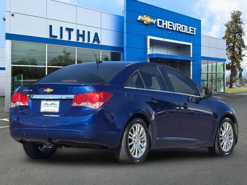 Used 2012 Chevrolet Cruze Eco FWD image 2