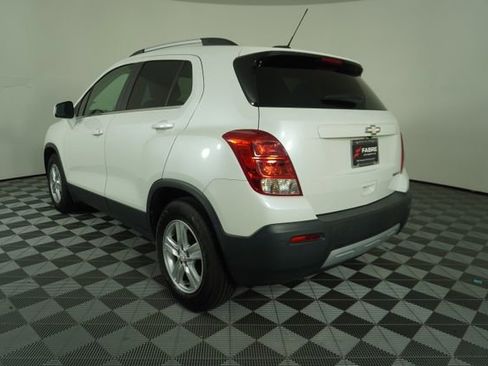 Used 2015 Chevrolet Trax LT w/ LT Plus Package FWD image 5
