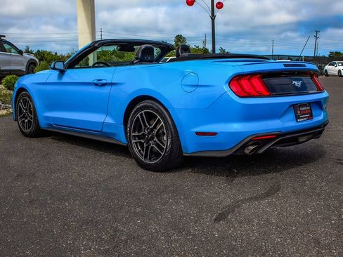 Used 2023 Ford Mustang Premium RWD image 4