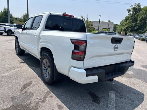 New 2026 Nissan Frontier SV w/ SV Convenience Package RWD image 5