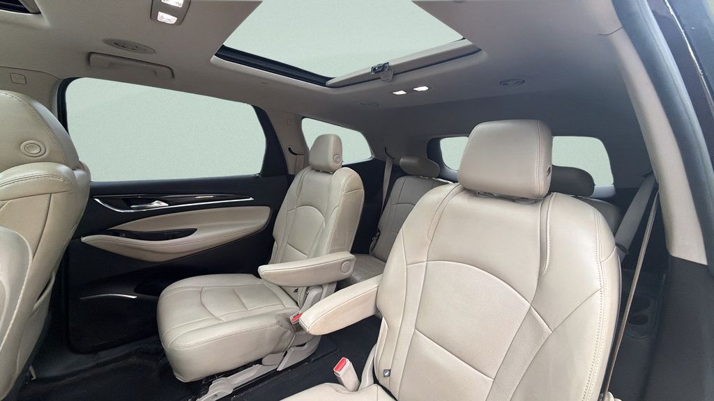 Used 2018 Buick Enclave Essence AWD/4WD image 25