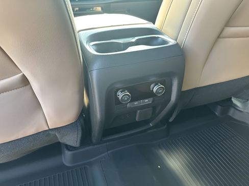 New 2026 Buick Enclave Preferred w/ Power Package image 21