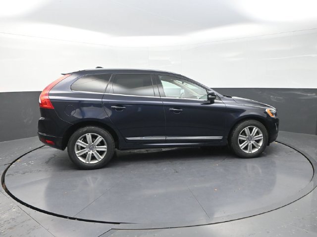 Used 2016 Volvo XC60 T6 AWD/4WD image 9