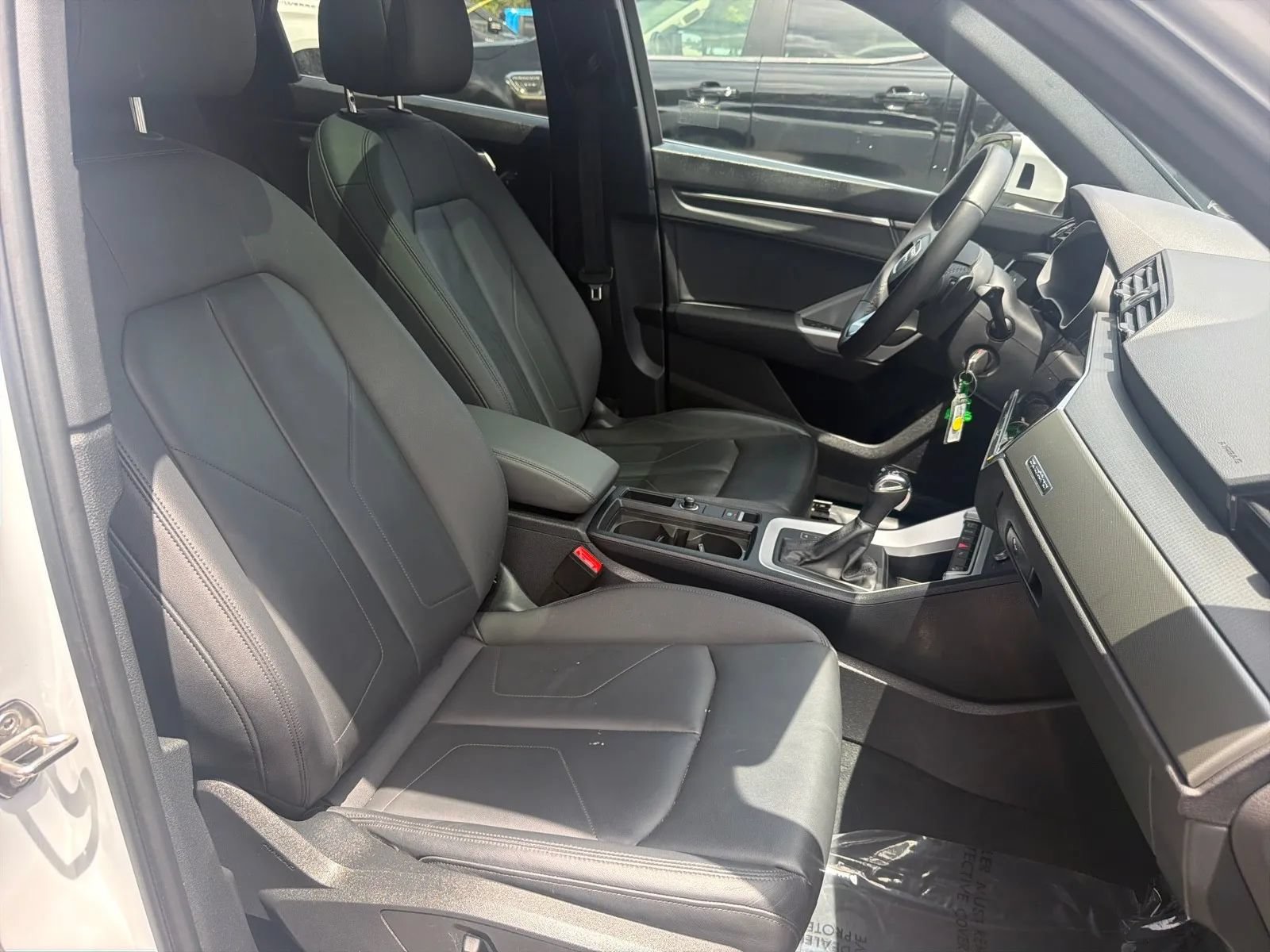Used 2025 Audi Q3 2.0T Premium AWD/4WD image 23