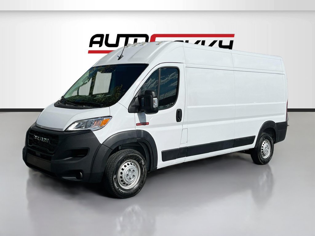 Used 2025 RAM ProMaster 2500 FWD image 3