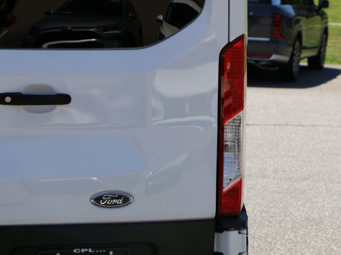 Used 2023 Ford Transit 350 XL RWD image 6