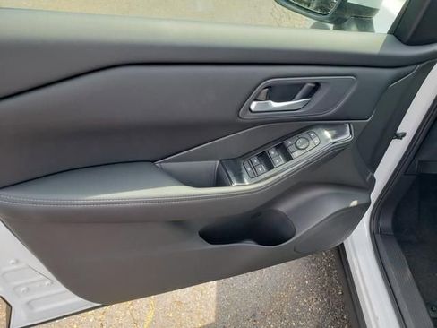 New 2026 Nissan Rogue SV image 13