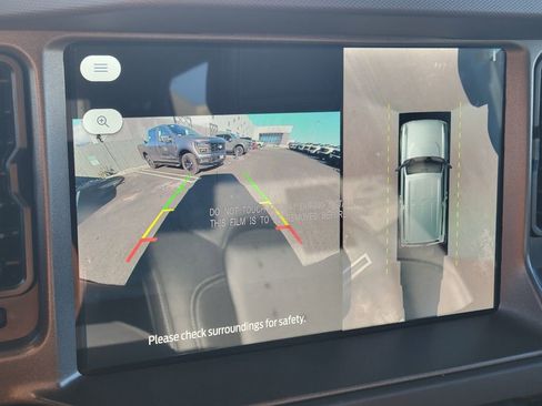 New 2025 Ford Bronco Badlands image 18