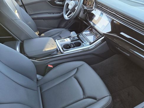 Certified 2025 Audi Q7 2.0T Premium Plus w/ Premium Plus Package image 15