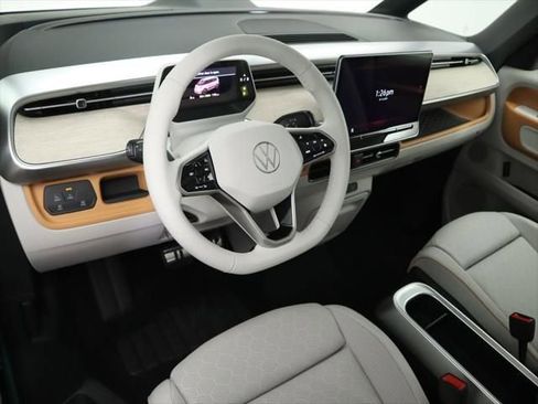 New 2025 Volkswagen ID. Buzz 1st Edition image 9