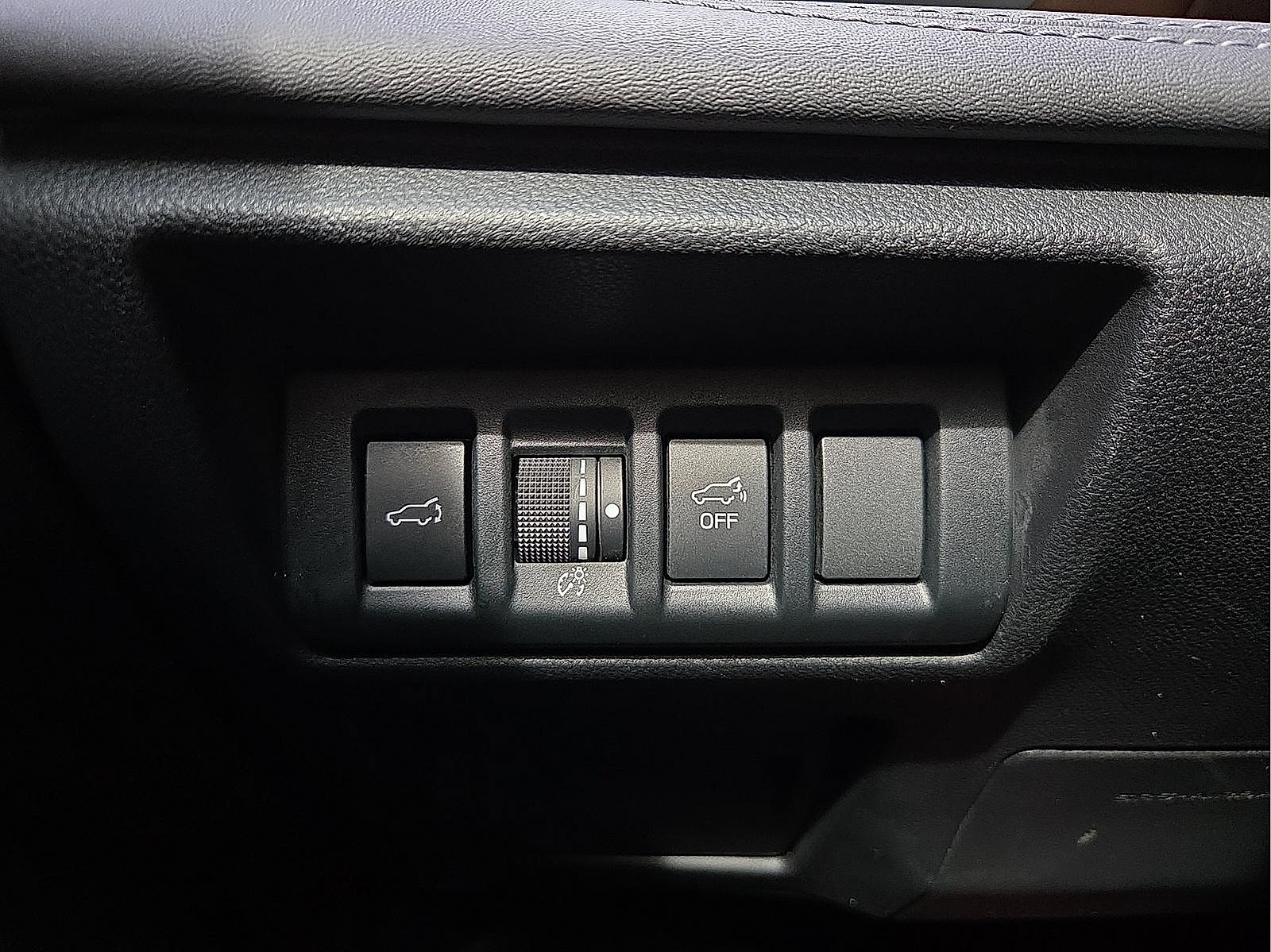Used 2020 Subaru Outback Touring AWD/4WD image 20