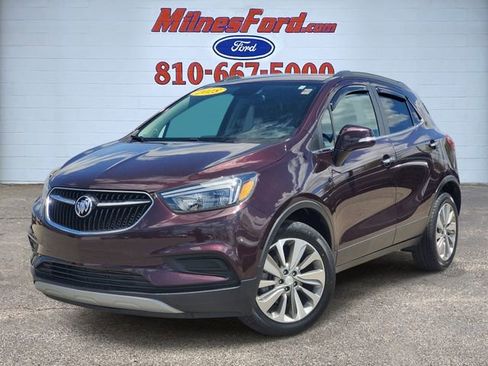 Used 2018 Buick Encore Preferred FWD image 1