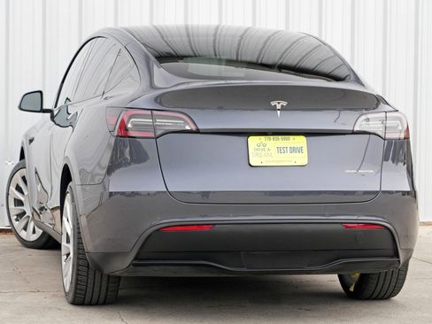 Used 2020 Tesla Model Y Performance image 6