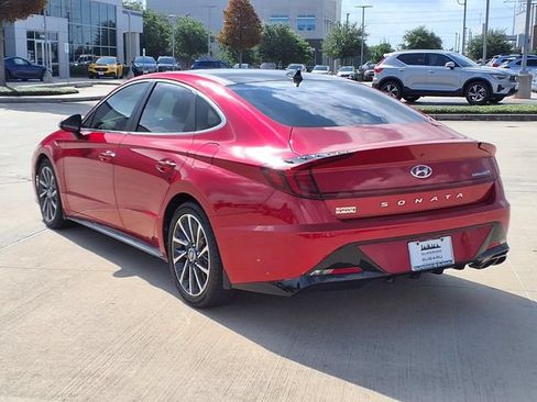 Used 2021 Hyundai Sonata Limited FWD image 2