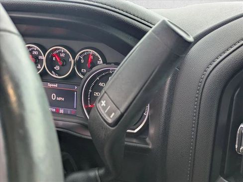 Used 2019 Chevrolet Silverado 1500 LTZ image 11