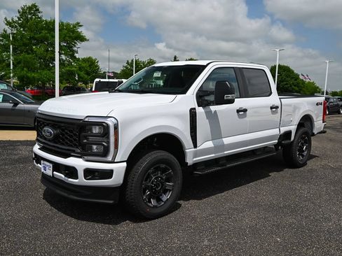 New 2026 Ford F250 XL w/ STX Appearance Package AWD/4WD image 9