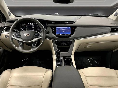 Certified 2023 Cadillac XT5 Premium Luxury w/ Technology Package AWD/4WD image 7