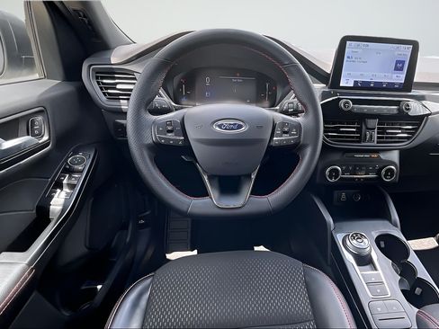 Used 2025 Ford Escape ST-Line FWD image 8