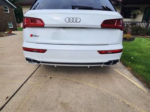 Used 2019 Audi SQ5 Prestige w/ Prestige Package AWD/4WD image 7