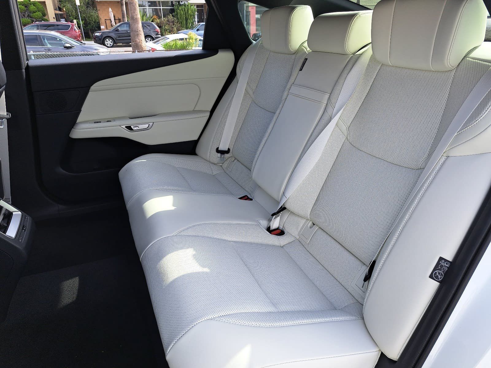 Used 2026 Lexus ES 500e w/ Convenience Package AWD/4WD image 15