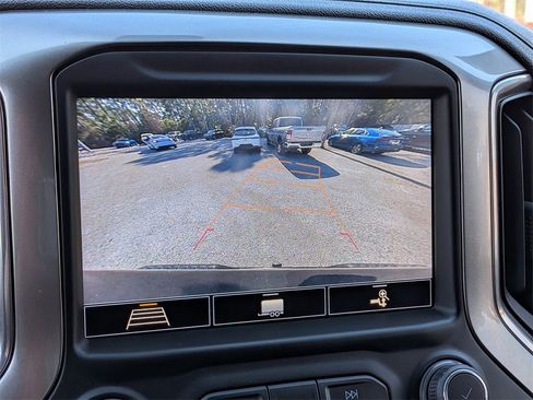 Used 2021 Chevrolet Silverado 1500 LT Trail Boss w/ Bed Protection Package image 23