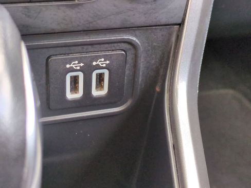 Used 2019 Ford EcoSport SE w/ SE Convenience Package image 32