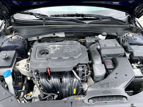 Used 2020 Kia Optima LX image 30